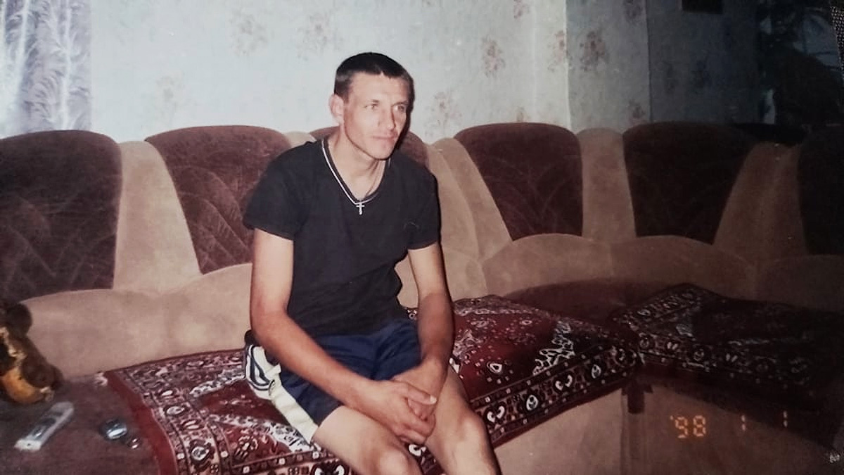 Oleksiy Pichko at his home in Slovyansk.